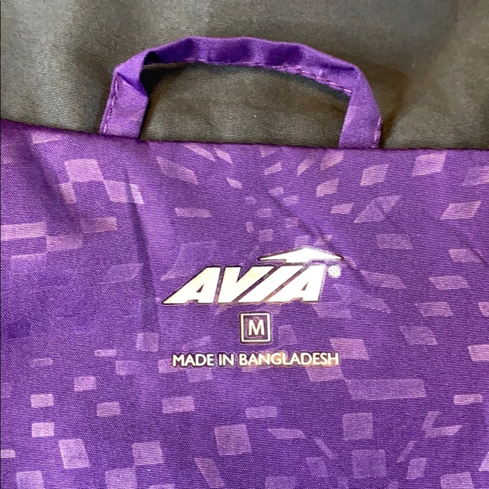 Like new Avia athletic windbreaker jacket - Picture 4 of 8